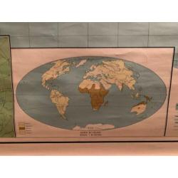 Oude schoolplaat Wereldkaart 160 x 240 cm