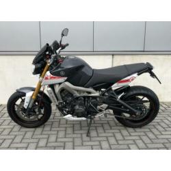 Yamaha Tour MT-09 MT 09 ABS 2014 SHOWROOMSTAAT/LAGE KSMTAND