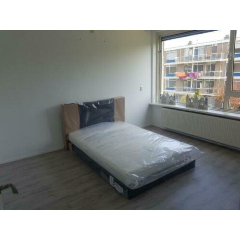 Boxspring half jaar geleden gekocht!