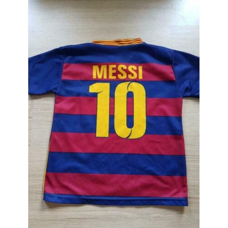 D025 - Voetbalsetje Barcelona/Messi (niet origineel) (mt. 12