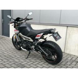 Yamaha Tour MT-09 MT 09 ABS 2014 SHOWROOMSTAAT/LAGE KSMTAND