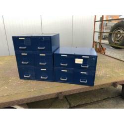 Mooie stapel kastjes van ahrend 52x43x20 5x