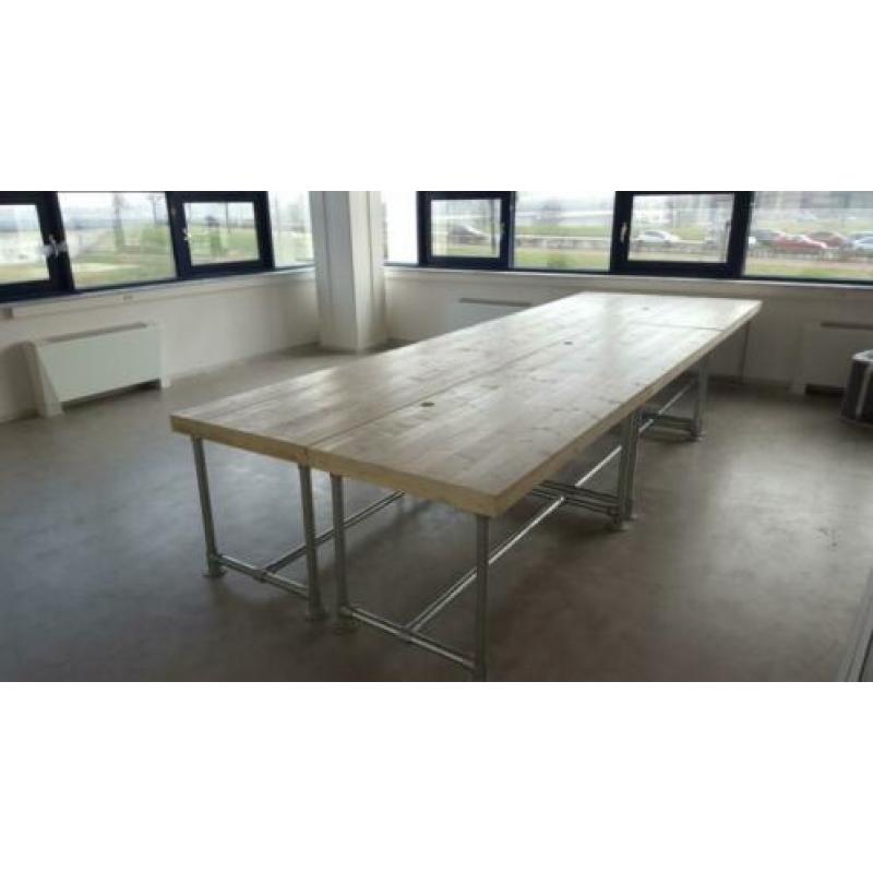 Vergadertafel / kantoortafel / winkelinrichting / bureau....