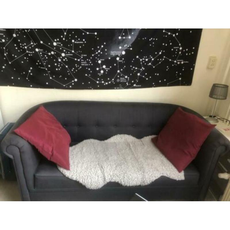 Bank + Fauteuil donkergrijs (Evt. poefje erbij)