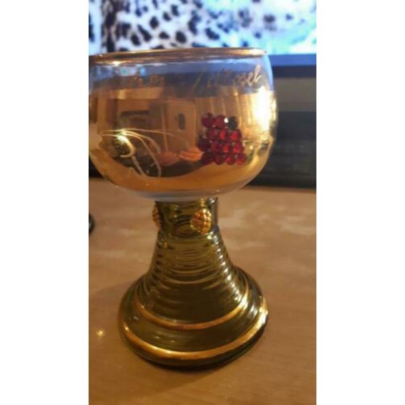 Roemer wijnglazen met strass druiven