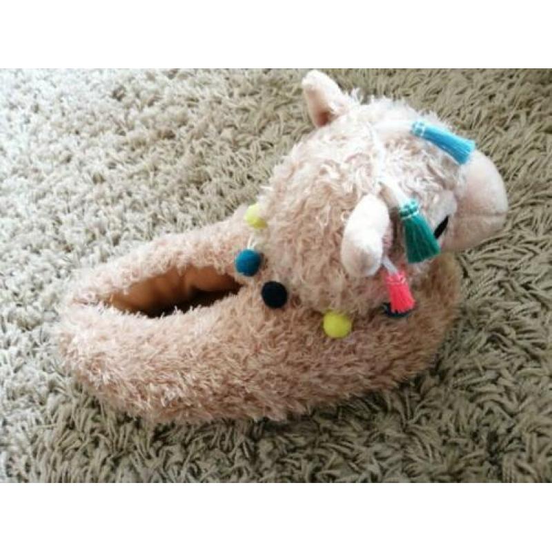 Alpaca sloffen maat 34 35 NIEUW