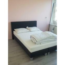 Boxspring half jaar geleden gekocht!