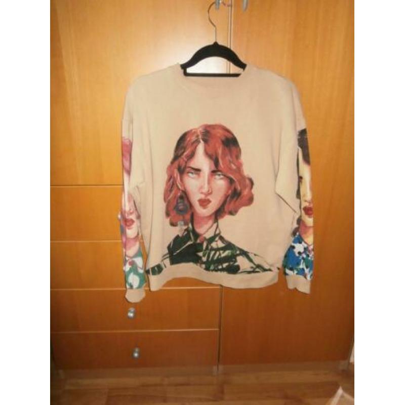 Leuk Zara sweatshirt mt M Art's Collection in goede staat