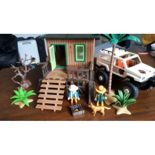 Ranger hut incl. Jeep