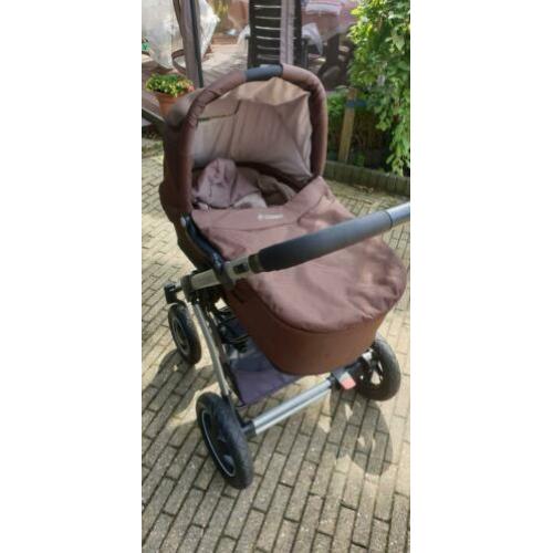 Maxi Cosi Mura Plus 4 walnut brown