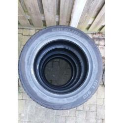 Goldline zomerbanden 215 55 16
