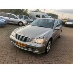 Mercedes-Benz C-klasse Combi 200 CDI Avantgarde