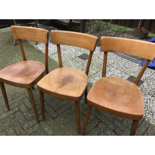 3 vintages stoelen opknappers