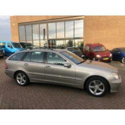 Mercedes-Benz C-klasse Combi 200 CDI Avantgarde