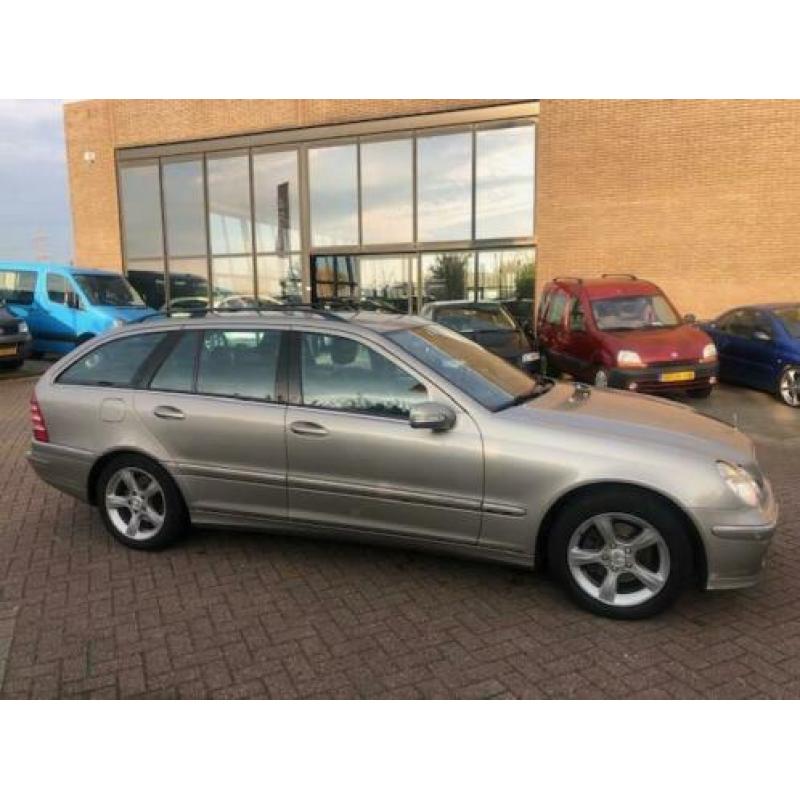 Mercedes-Benz C-klasse Combi 200 CDI Avantgarde