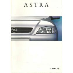 autofolder Opel Astra augustus 1998