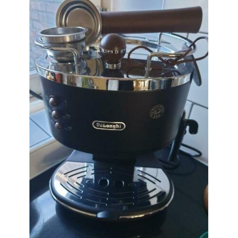 Voor de liefhebber De'Longhi Vintage koffiemachine