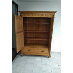 Mooie Mechelse antieke kast