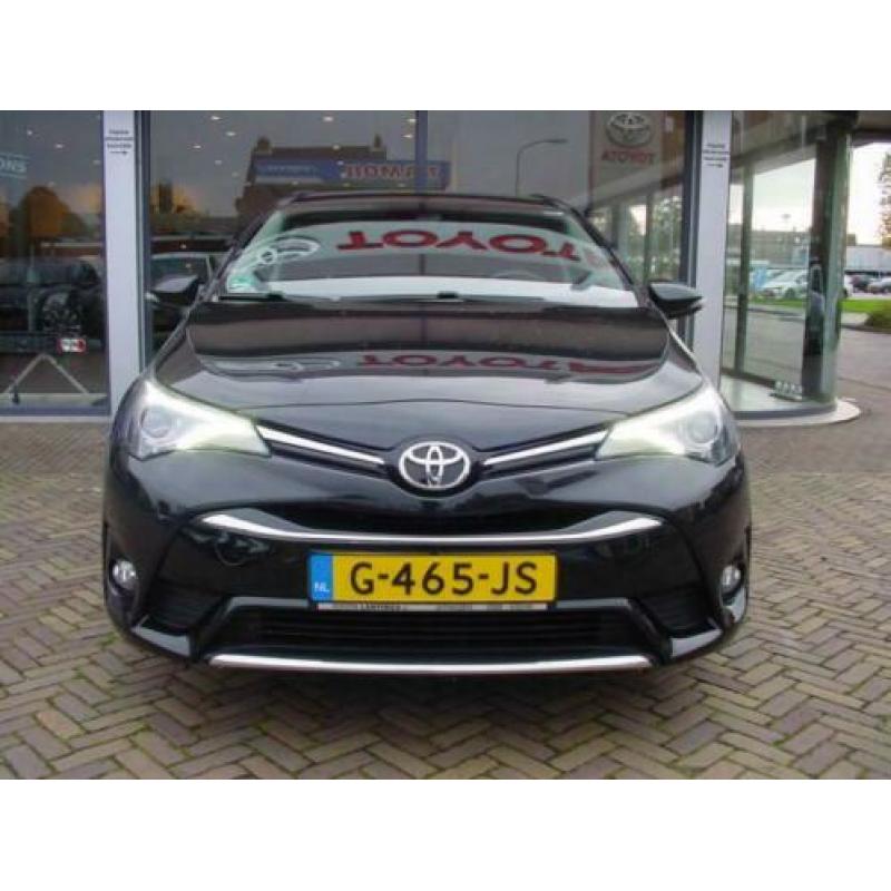 Toyota Avensis Touring Sports 1.8 VVT-i Dynamic Automaat