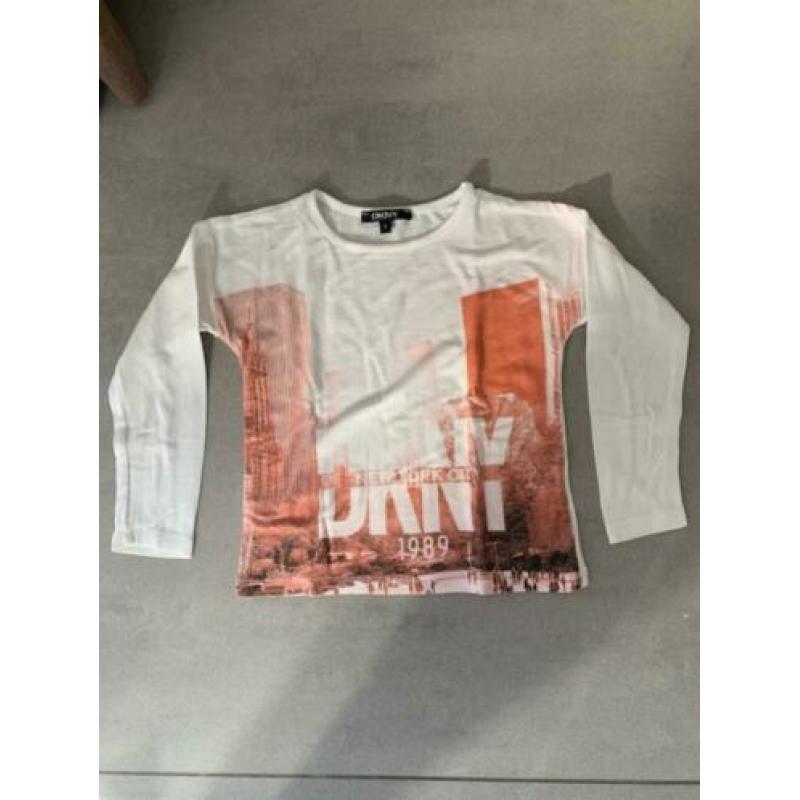 DKNY shirtje New York City lange mouw (mt 4 jaar)