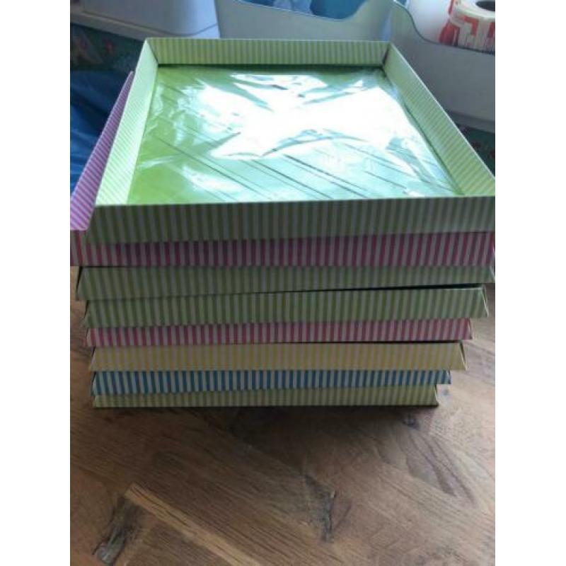 Opberg dozen voor vintage Barbie kleding