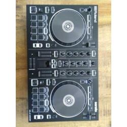 Roland DJ controller + JDXI Synthesizer