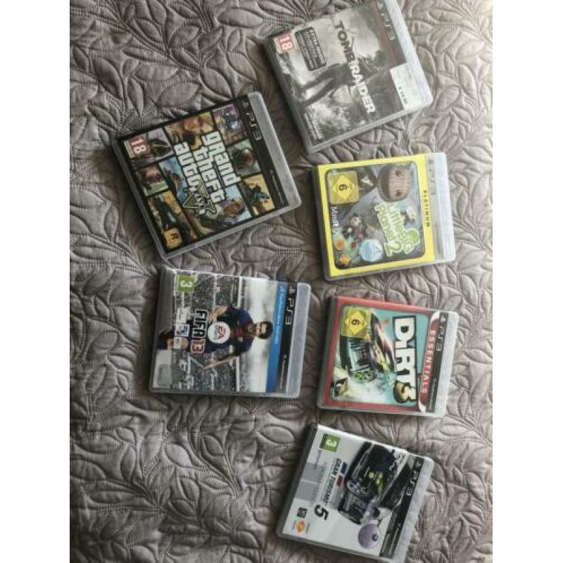 PlayStation 3 incl. games en 2 controllers