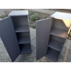 Twee Ikea kasten in grijs, nauwelijks gebruikt