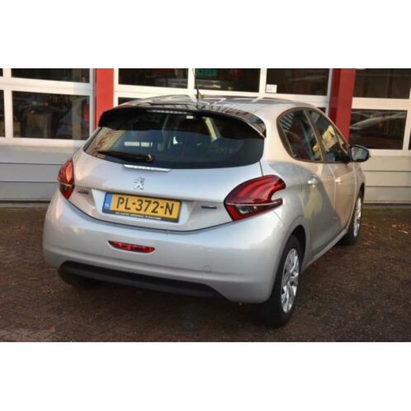 Peugeot 208 1.2 PureTech Blue Lease