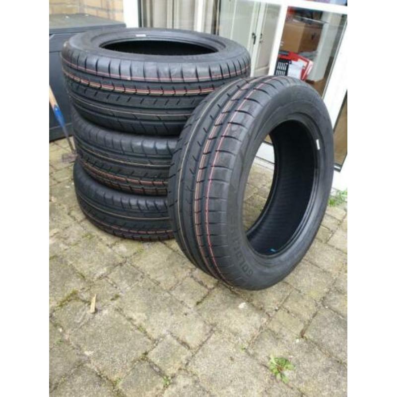 Goldline zomerbanden 215 55 16