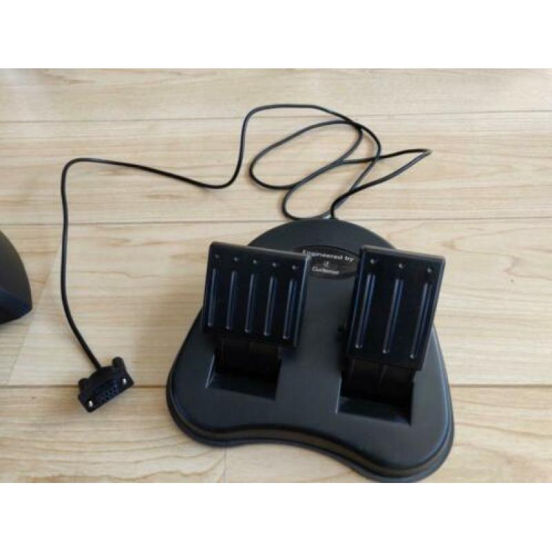 Thrustmaster (Ferrari) stuur & pedalen (PS1)