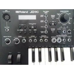 Roland DJ controller + JDXI Synthesizer
