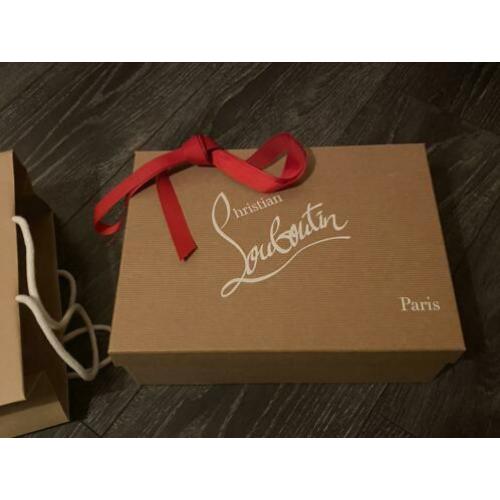 Louboutin Iriza pumps black patent NIEUW