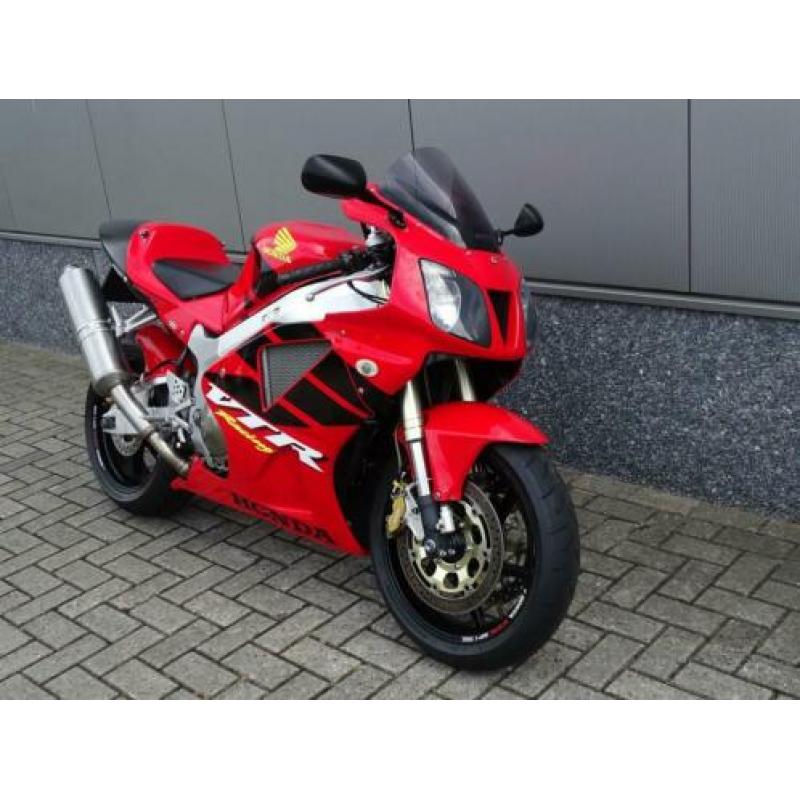 Honda VTR 1000 SP1 (bj 2002)