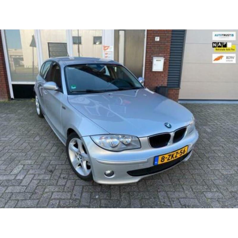 BMW 1-serie 120i / Clima / LM