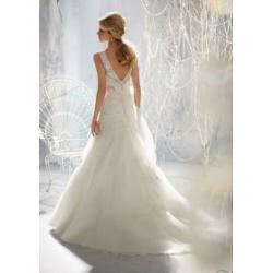 Trouwjurk kant hoge halslijn mori lee 38/40 40/42