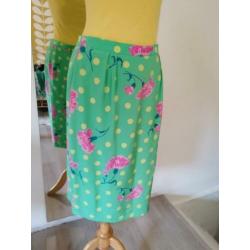 Wow to go vestje, vintage rokjes, leuke retro zomerse items,