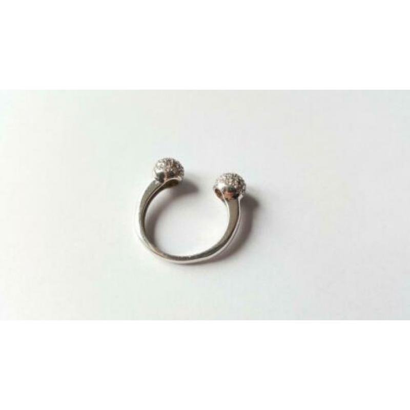 Zilveren ring met strass - 925 zilver