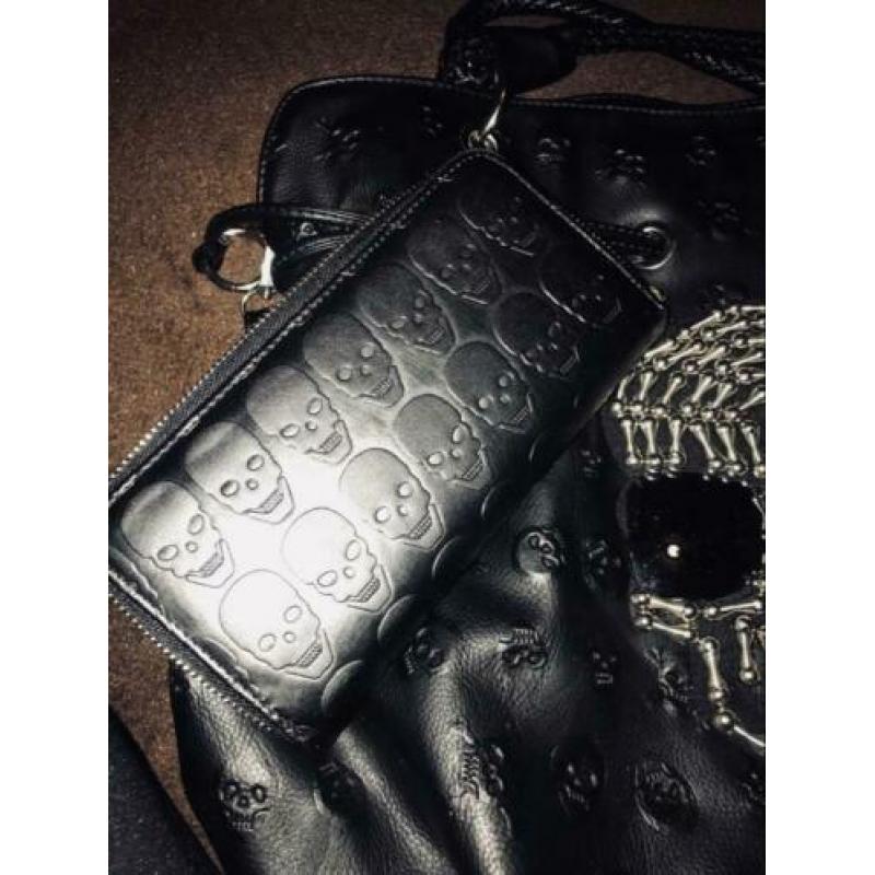 Tas