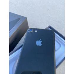iPhone 8 64GB