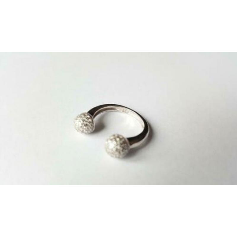 Zilveren ring met strass - 925 zilver