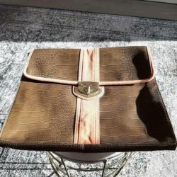 Clutch groot Friis & Company alligatorprint