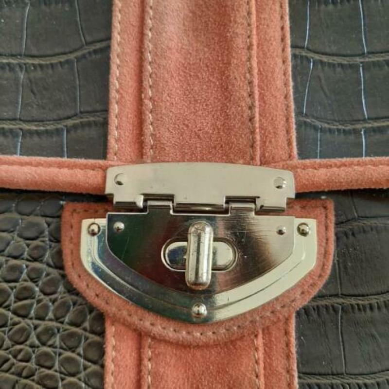 Clutch groot Friis & Company alligatorprint