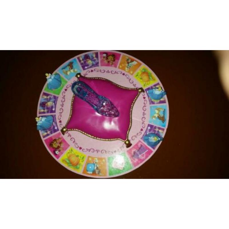 Kinderspeelgoed Assepoester spel, compleet in de doos