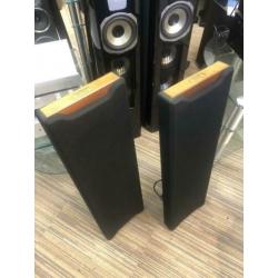 Sequence model 30 luidspeakerset!