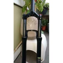 Rst XC / Trail voorvork 130mm veerweg (Solo-Air)