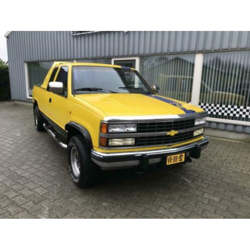 Chevrolet EXTENDED CAB PICK UP K1500 4X4 LPG V8 GMC