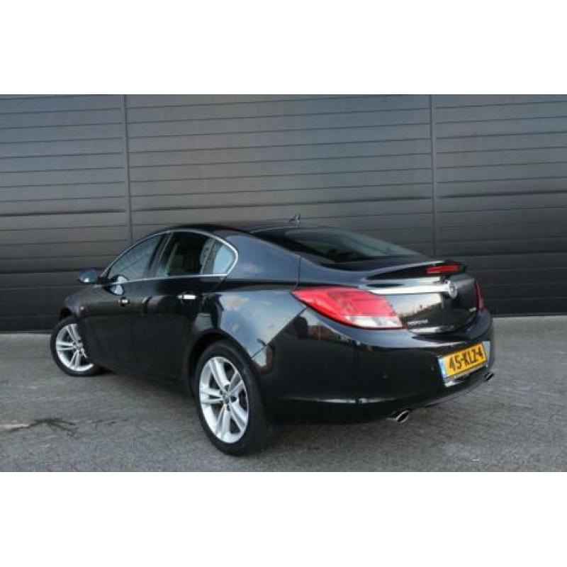 Opel Insignia 1.6 T Cosmo Navi,HalflederDealerondh.Garantie.