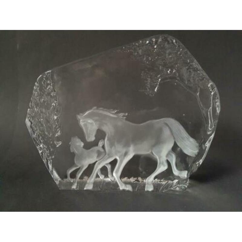 Zware en grote Goebel 1981 paarden sculptuur van glas - gesi