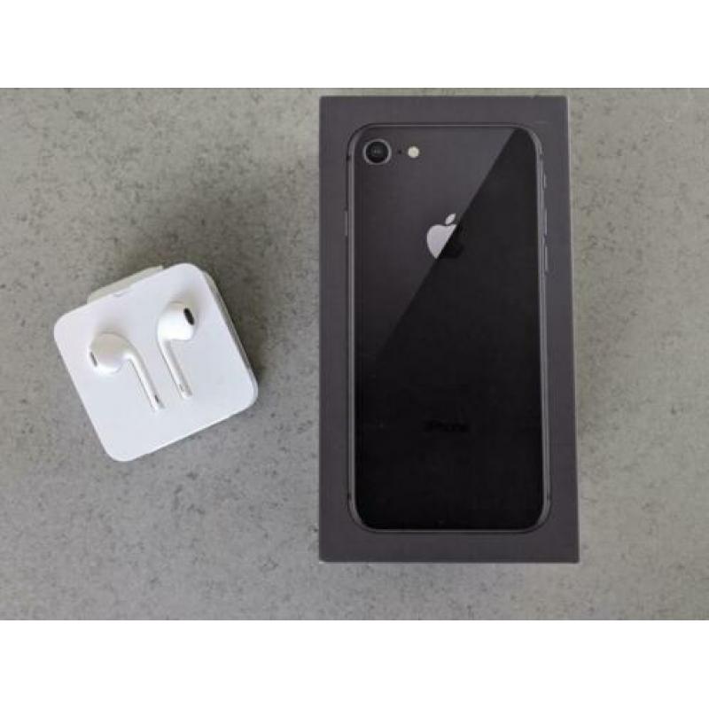 Iphone 8 | 64 GB | Zo goed als nieuw